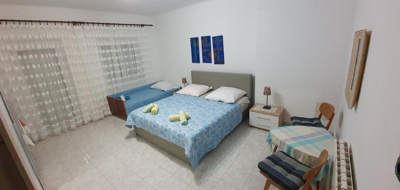 Apartment Noa Crikvenica Luaran gambar